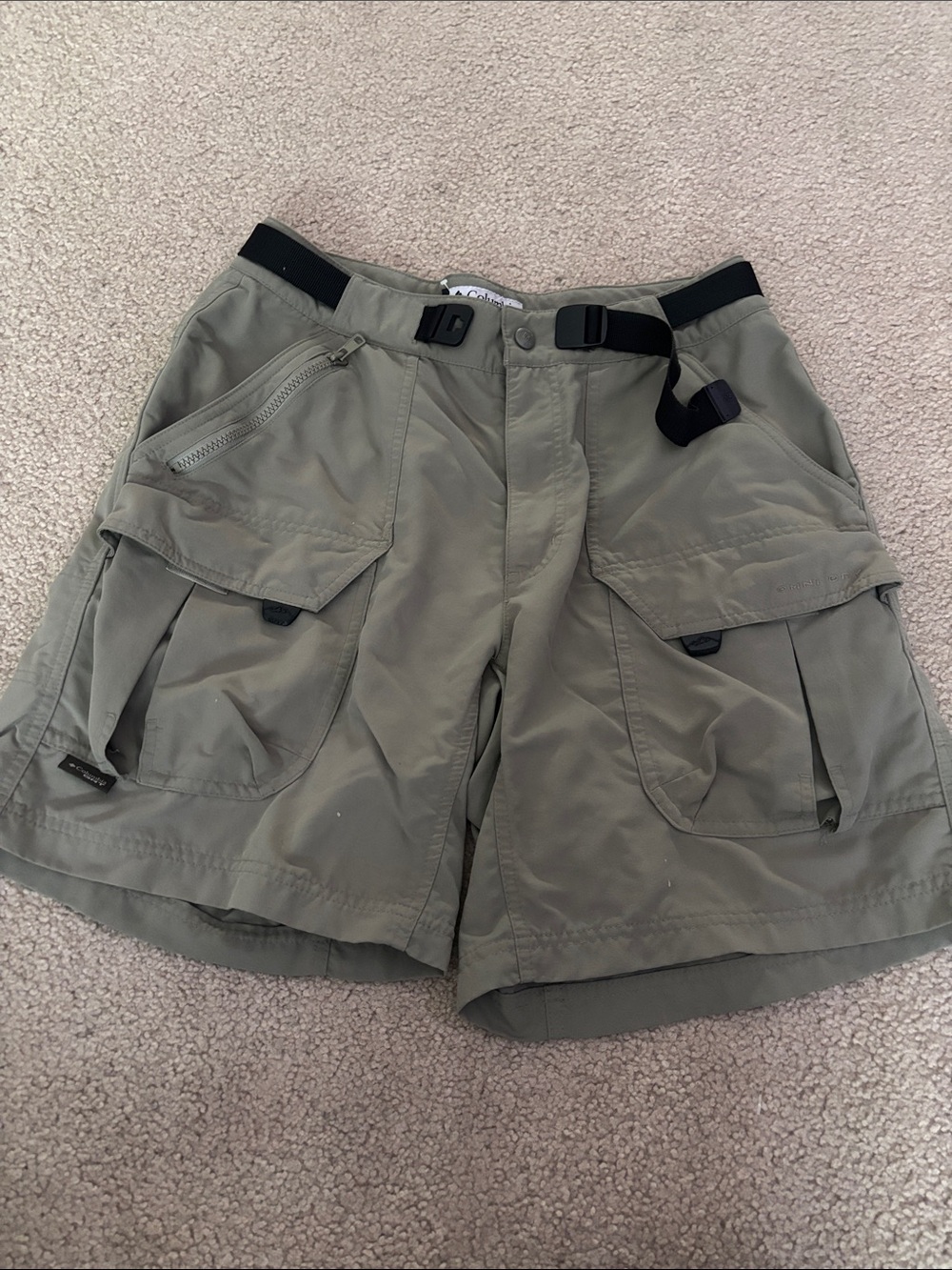 Columbia Men’s Active Shorts size 32